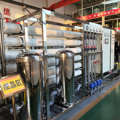 Suhu air 10-40C Sistem reverse osmosis untuk pemurnian air jalur pembotolan lengkap 30 ton