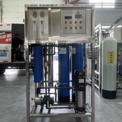 Peralatan pengolahan air dengan reverse osmosis untuk industri makanan dan minuman